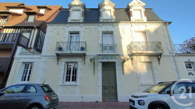 maison à vendre - 5 pièces - 130.0 m2 - DEAUVILLE - 14 - BASSE-NORMANDIE - Century 21 Tirard-Gardie