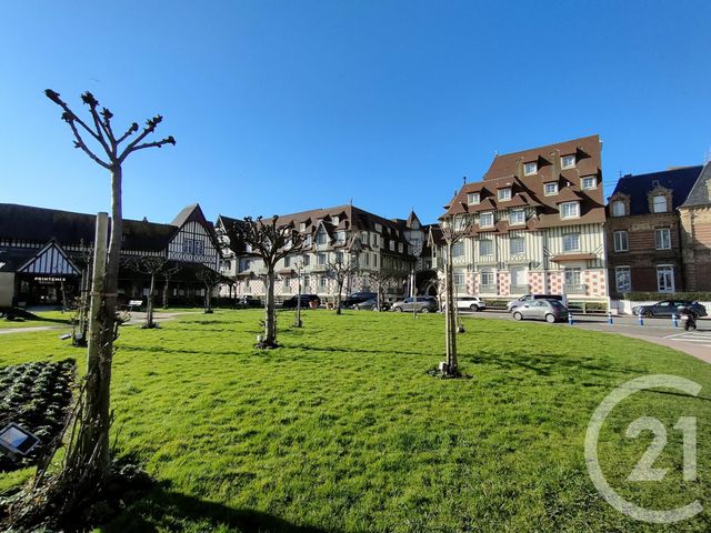 Appartement F4 à vendre - 4 pièces - 123.98 m2 - DEAUVILLE - 14 - BASSE-NORMANDIE - Century 21 Tirard-Gardie