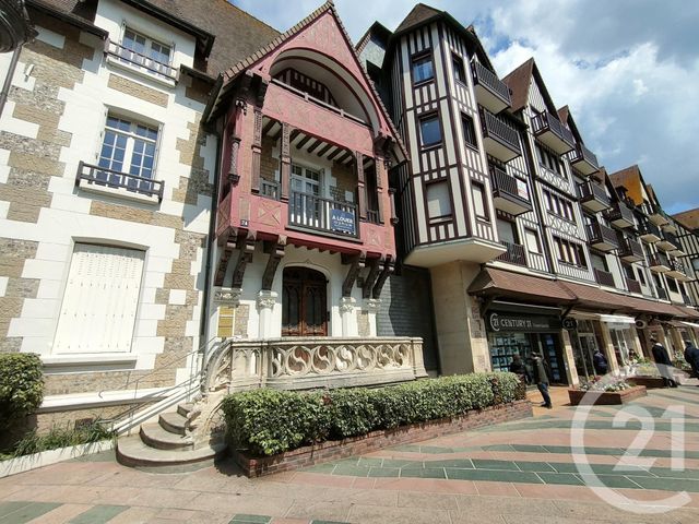 Appartement F2 à vendre - 2 pièces - 45.54 m2 - DEAUVILLE - 14 - BASSE-NORMANDIE - Century 21 Tirard-Gardie