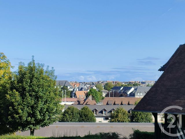 Appartement F2 à vendre - 2 pièces - 39.17 m2 - DEAUVILLE - 14 - BASSE-NORMANDIE - Century 21 Tirard-Gardie